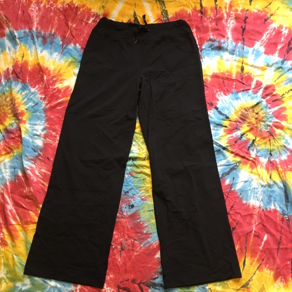 Lululemon yoga pants